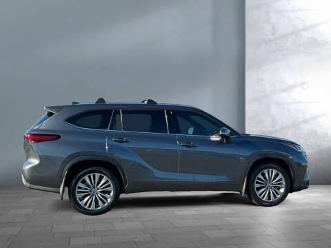 2020 Toyota Highlander Platinum