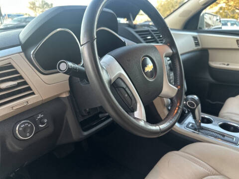 2011 Chevrolet Traverse LTZ