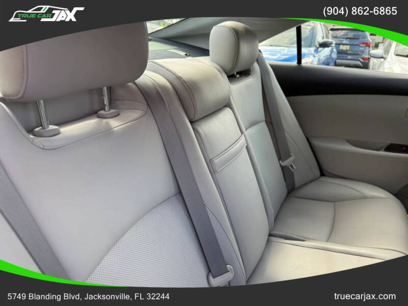 2011 Lexus ES 350