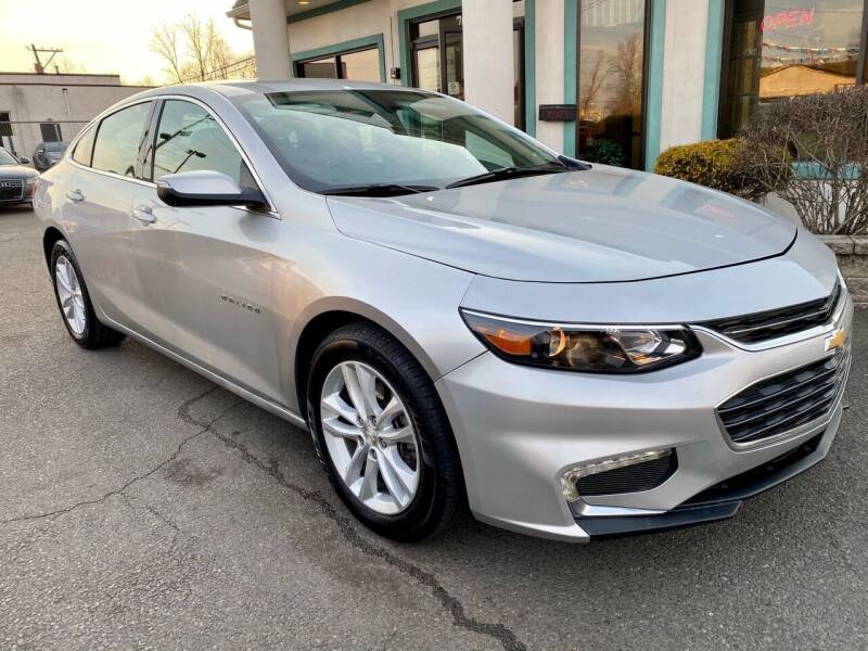 2018 Chevrolet Malibu for sale at Autopike in Levittown PA