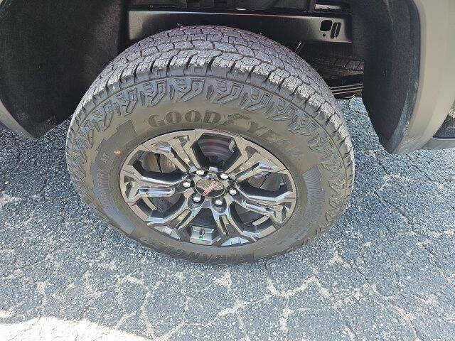 2025 GMC Canyon Elevation