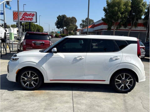 2020 Kia Soul GT-Line