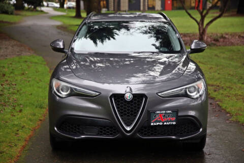 2018 Alfa Romeo Stelvio Sport