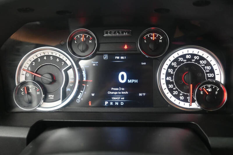 2013 RAM 1500 SLT