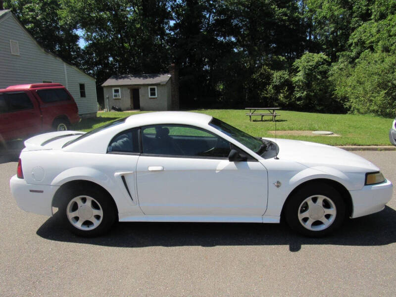 1999 Ford Mustang