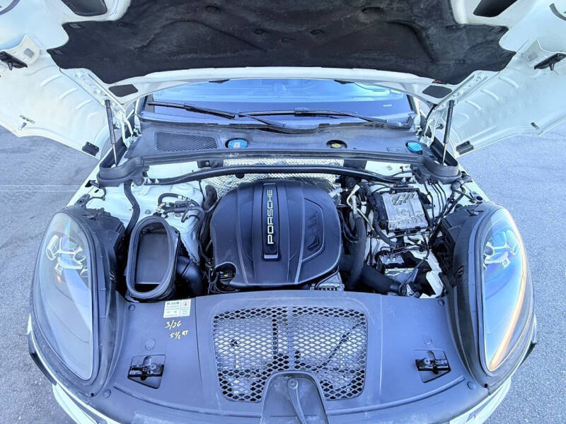 2020 Porsche Macan