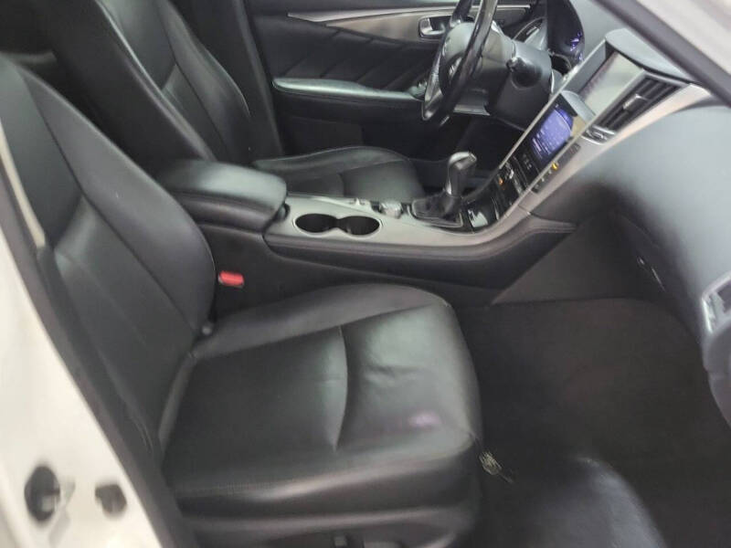 2017 Infiniti Q50 3.0T Sport