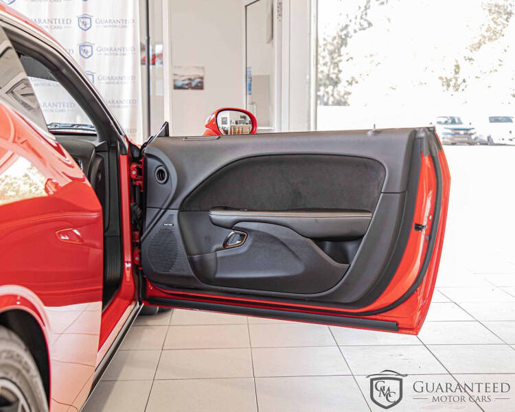 2015 Dodge Challenger SRT Hellcat