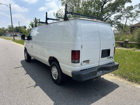 2012 Ford E-Series E-350 SD