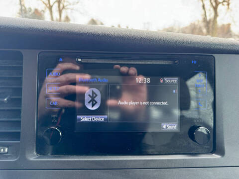 2017 Toyota Sienna L 7-Passenger