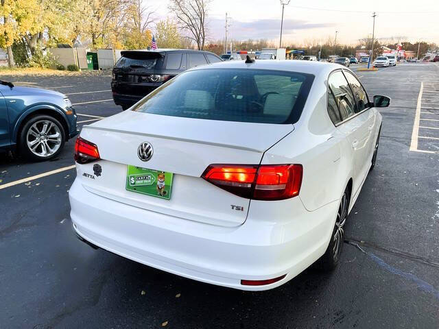 2016 Volkswagen Jetta 1.8T Sport