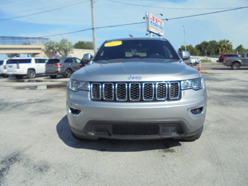 2017 Jeep Grand Cherokee Laredo