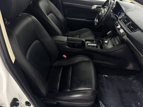 2014 Lexus CT 200h