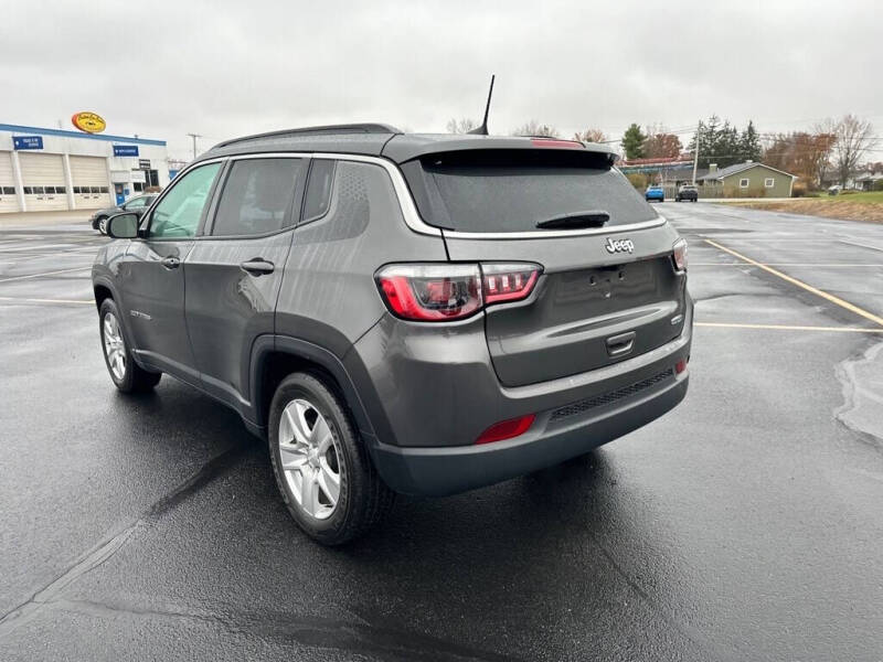 2022 Jeep Compass Latitude