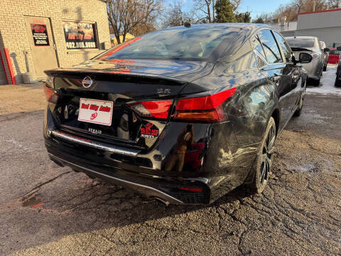 2020 Nissan Altima 2.5 SR