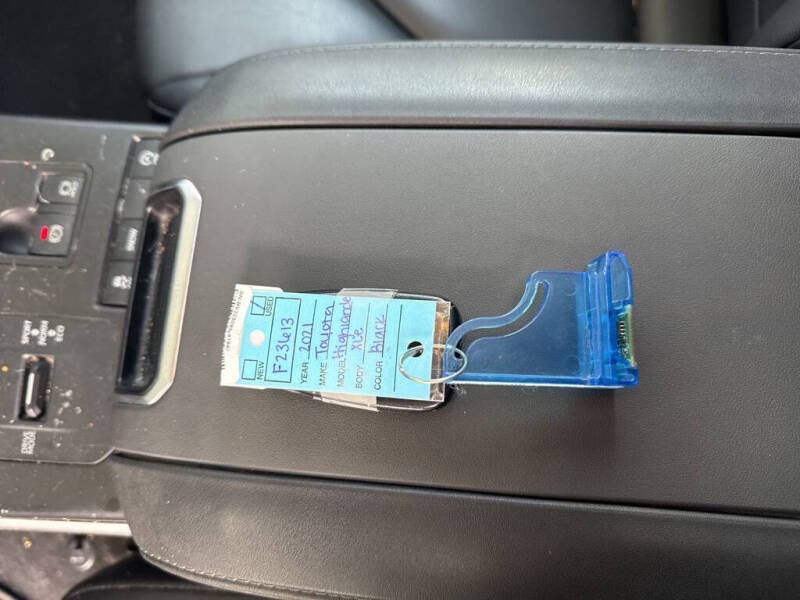 2021 Toyota Highlander XLE