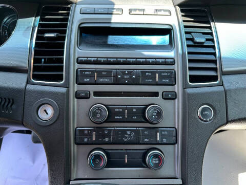 2010 Ford Taurus SEL