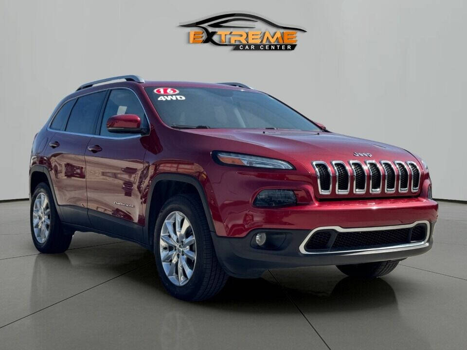 2016 Jeep Cherokee for sale at Extreme Car Center in Detroit, MI