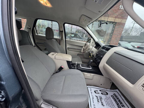 2011 Ford Escape XLS