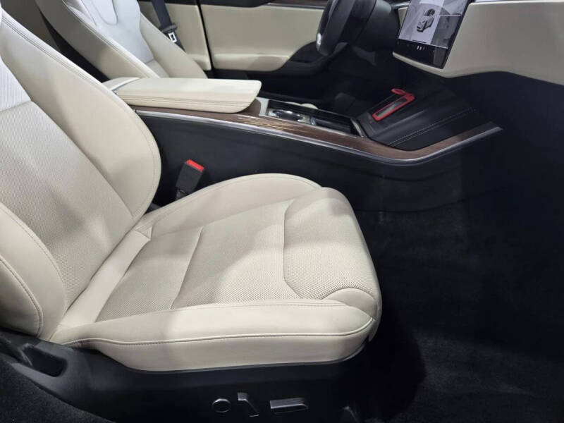2022 Tesla Model S