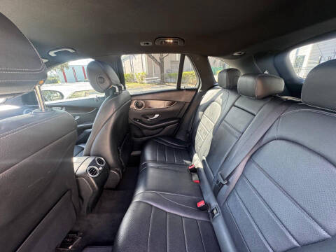 2020 Mercedes-Benz GLC GLC 300