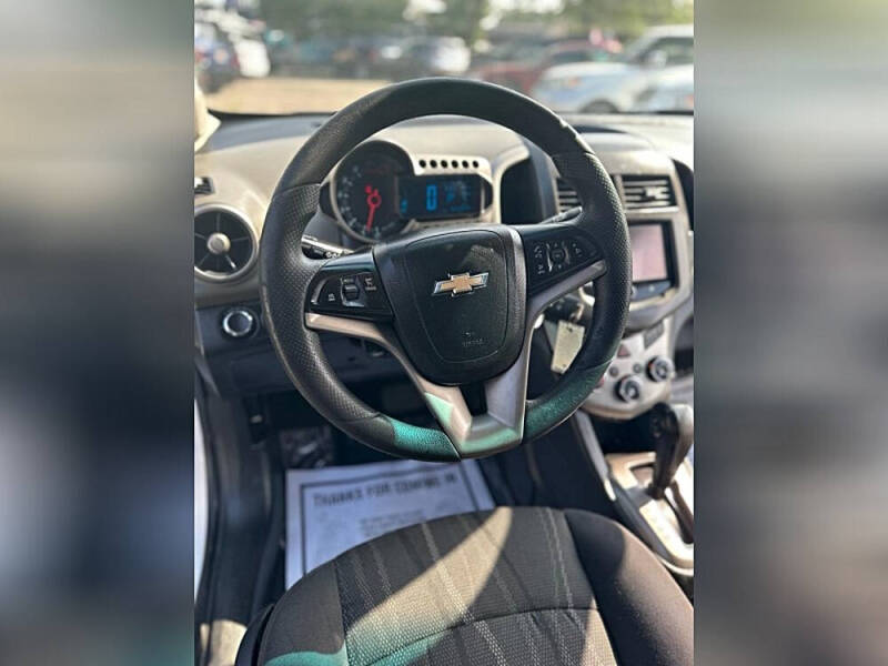 2015 Chevrolet Sonic LT Auto