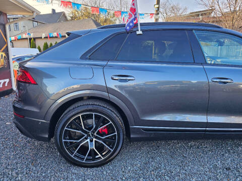 2020 Audi Q8 quattro Premium Plus 55 TFSI