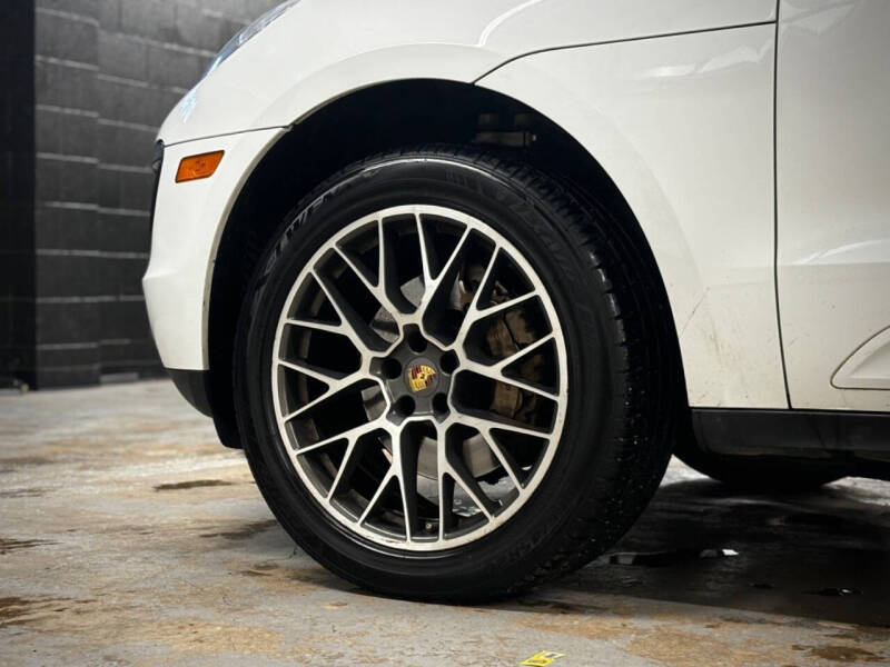 2015 Porsche Macan S