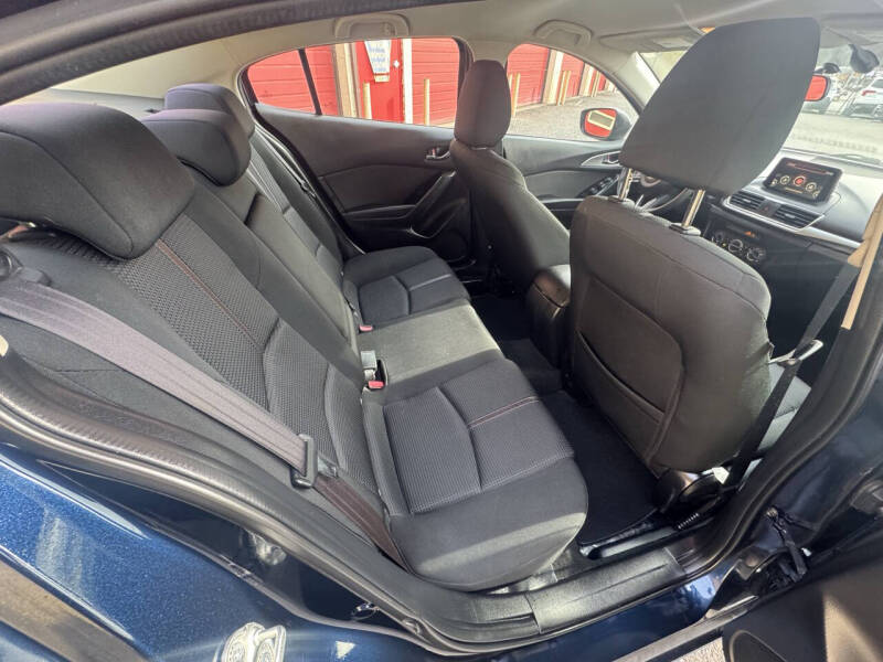 2017 Mazda MAZDA3 Sport