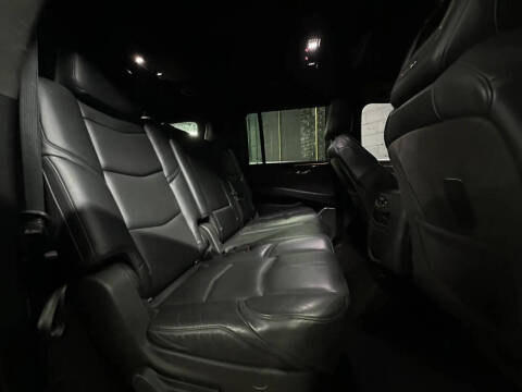 2019 Cadillac Escalade ESV Platinum