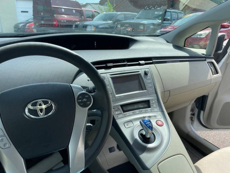 2012 Toyota Prius One