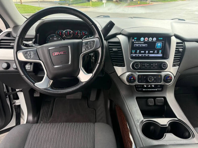 2020 GMC Yukon XL SLE