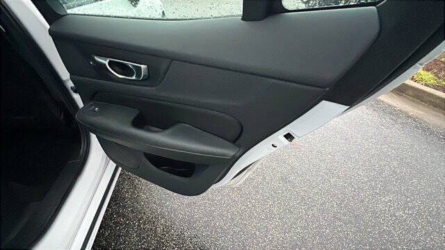 2024 Volvo S60 B5 Core Dark Theme