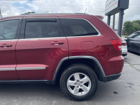 2012 Jeep Grand Cherokee Laredo