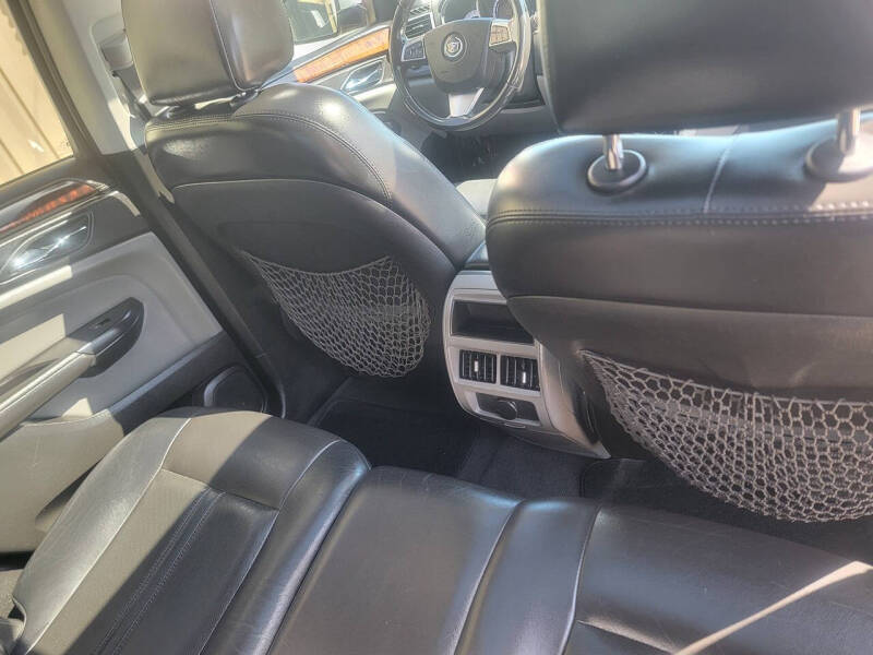 2011 Cadillac SRX Performance Collection