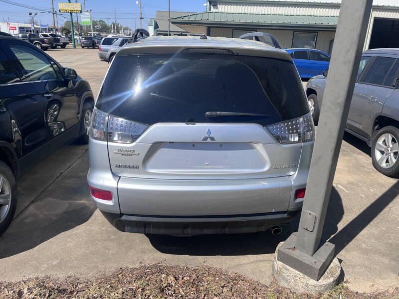 2013 Mitsubishi Outlander SE