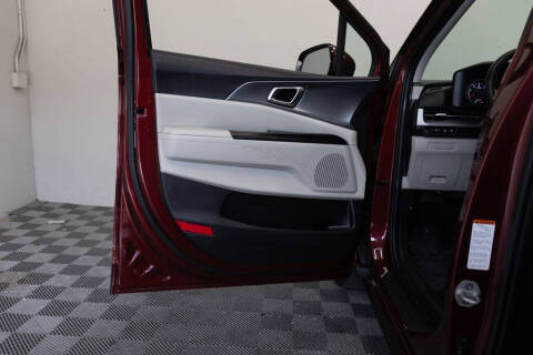 2024 Kia Carnival