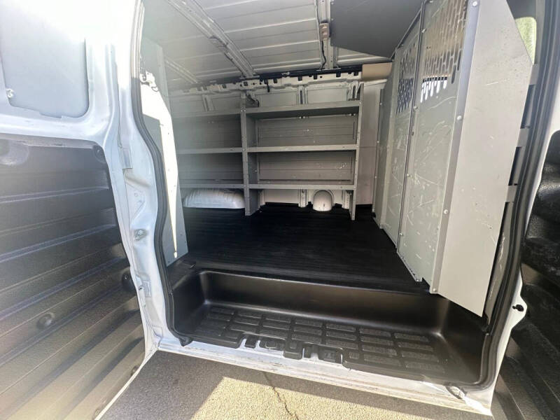 2018 Chevrolet Express 2500