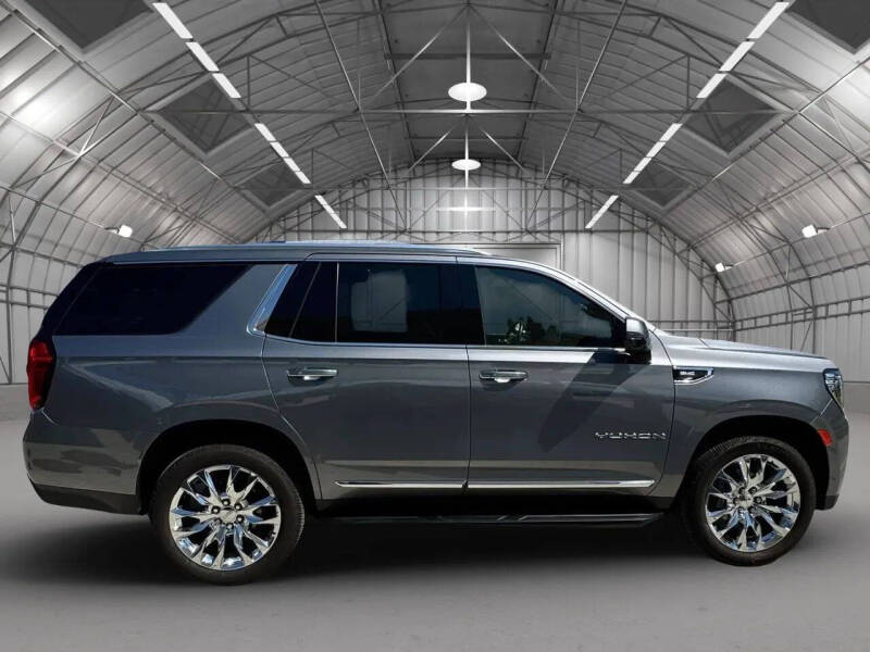 2022 GMC Yukon SLT