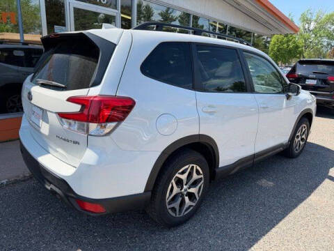 2023 Subaru Forester Premium