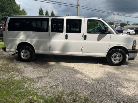 2017 Chevrolet Express LT 3500