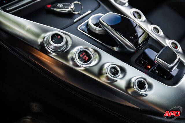 2017 Mercedes-Benz AMG GT