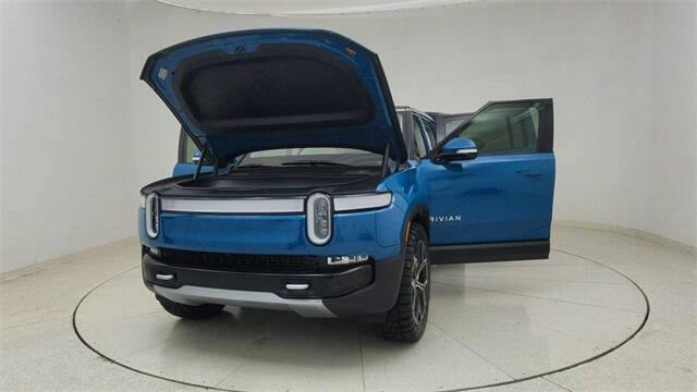 2024 Rivian R1S Launch Edition