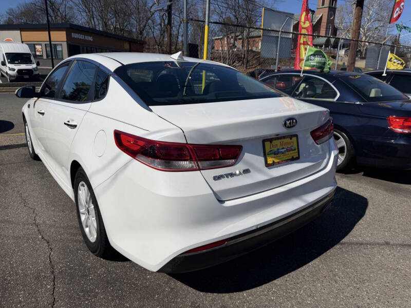 2016 Kia Optima LX