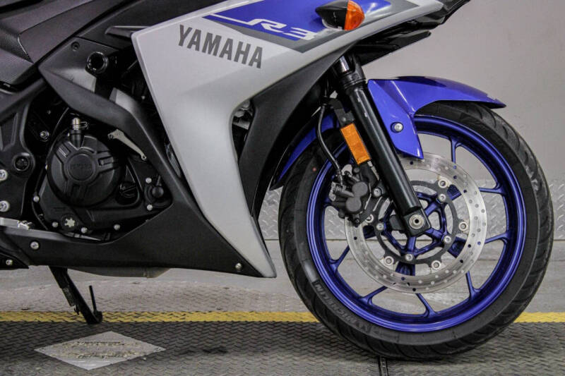 2015 Yamaha YZF-R3
