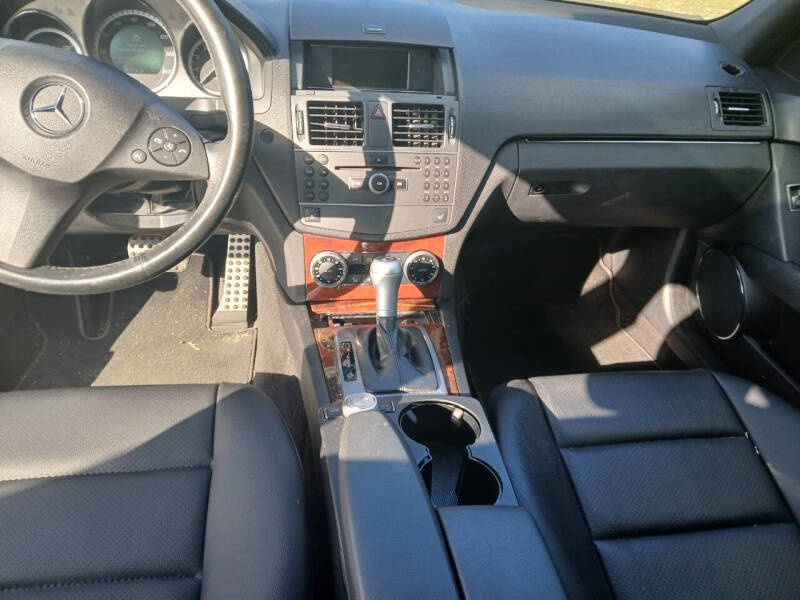 2010 Mercedes-Benz C-Class C 300 Luxury