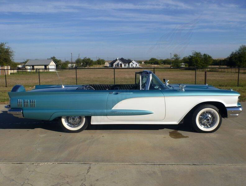 1960 Ford Thunderbird