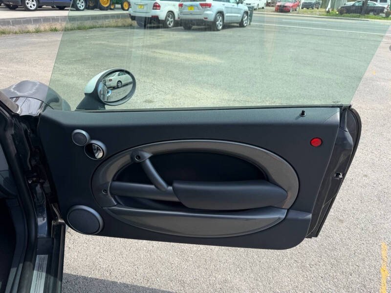 2006 MINI Cooper