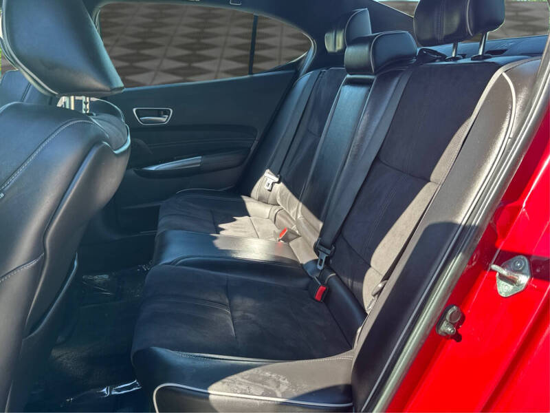 2018 Acura TLX