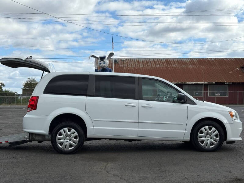 2017 Dodge Grand Caravan SE Plus